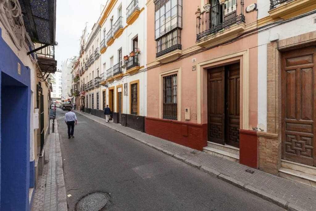 Monkeys Apartments El Arenal Santas Patronas Sevilla Buitenkant foto